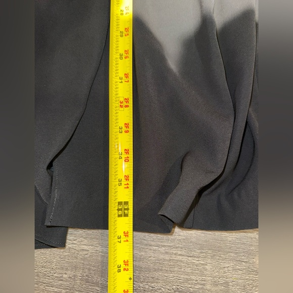 Elegant Black Dress Halston Heritage Size 4 EUC - Picture 9 of 9